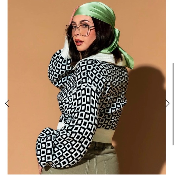 SOLD Dressed in LALA My Rules Crop Sweater - Picture 2 of 4